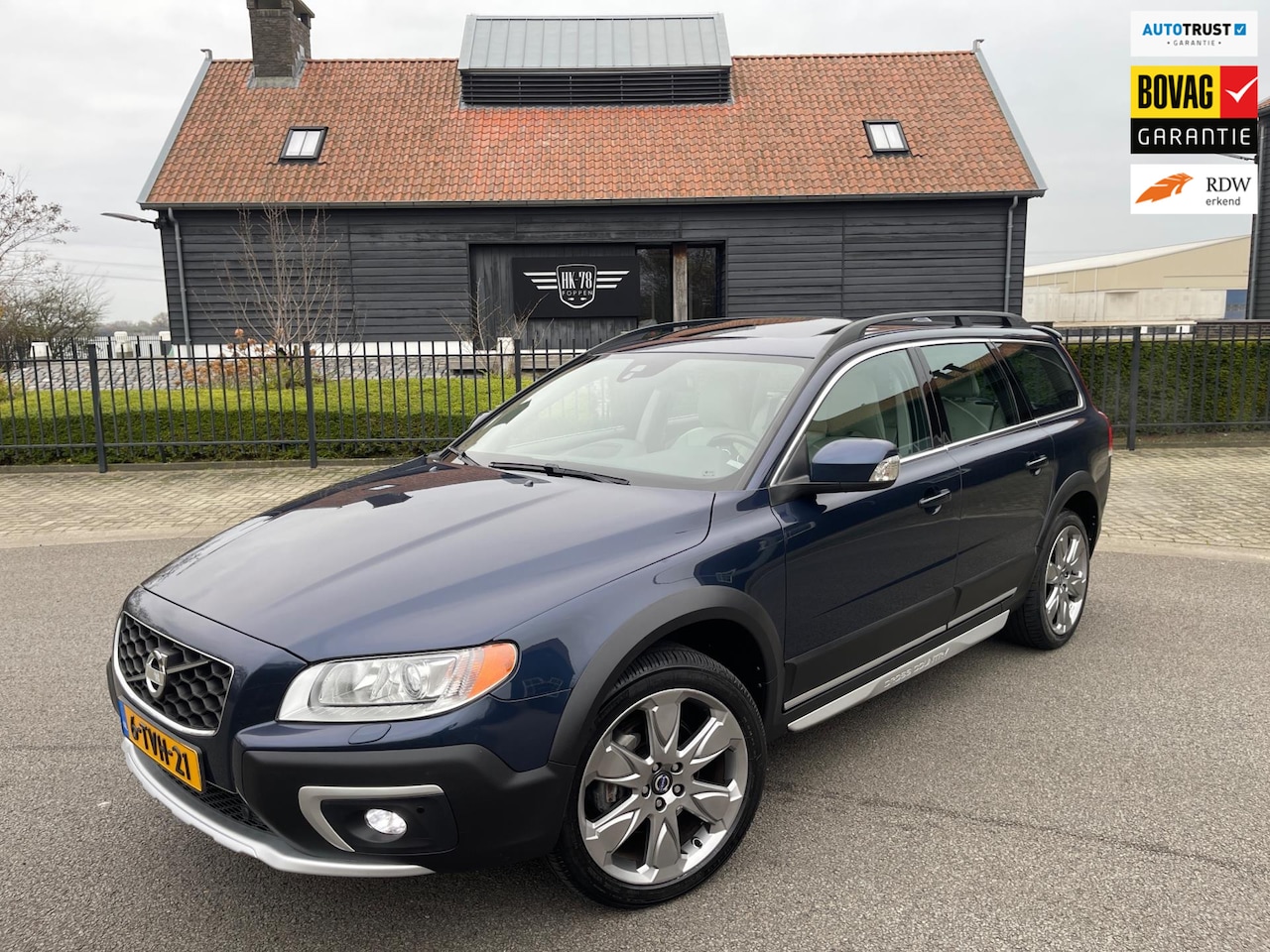 Volvo XC70 - 2.0 T5 245PK FWD Nordic+ CAMERA NAVIGATIE SCHUIFDAK XENON TREKHAAK ALLE OPTIE'S - AutoWereld.nl