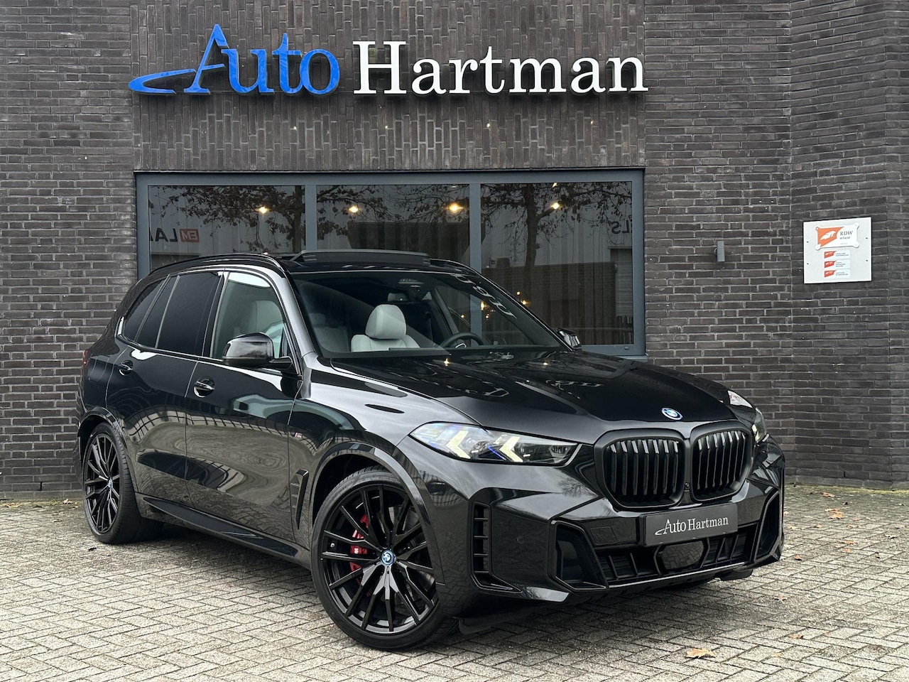 BMW X5 - xDrive50e M-Sport Pro PANO|HEADUP|22”|360°|H&K|SOFT-CLOSE - AutoWereld.nl