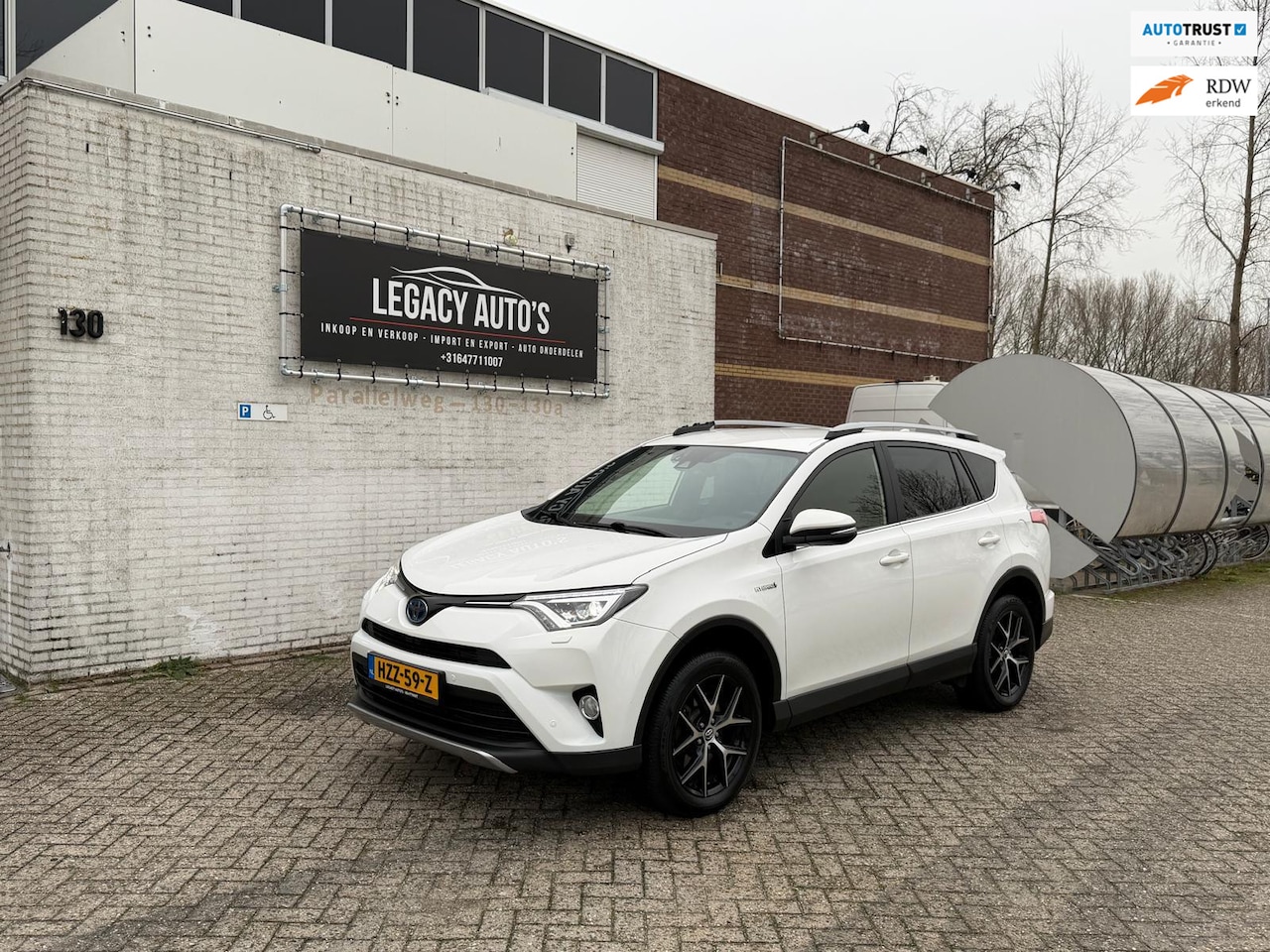 Toyota RAV4 - 2.5 Hybrid AWD Executive - BOMVOL OPTIES - INCL BTW - Goed onderhouden! - AutoWereld.nl