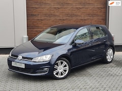 Volkswagen Golf - 1.4 TSI Highline Creme Leer Stoelverw. Elektr. Stoelen