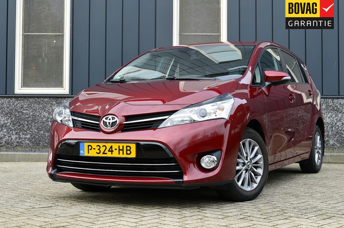 Toyota Verso - 1.8 VVT-i Aspiration Rijklaarprijs-Garantie Camera Airco Lm Velgen Cruise Control - AutoWereld.nl