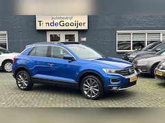 Volkswagen T-Roc - 1.0 TSi Style Business | NAV. | PANORAMA | CAMERA | 18" |