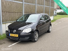 Volkswagen Polo - 1.4-16V Comfortline