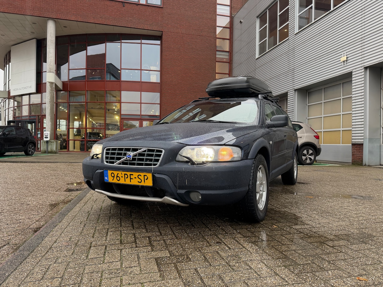 Volvo XC70 - 2.5 T Geartronic Comfort Line - AutoWereld.nl