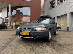 Volvo XC70 - 2.5 T Geartronic Comfort Line - Eerste eigenaar (familieauto) - Perfecte historie. Topstaat!