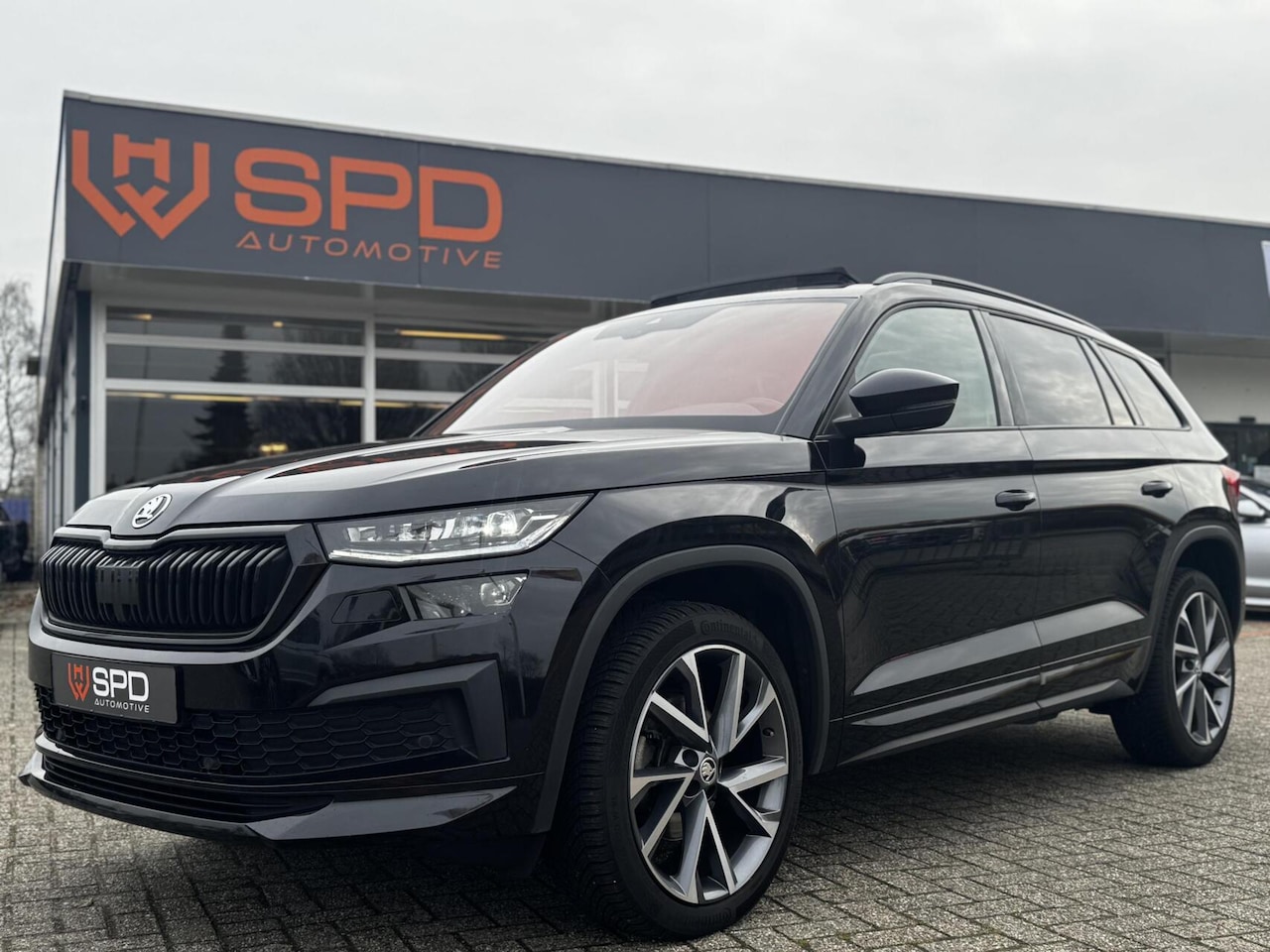 Skoda Kodiaq - 1.5 TSI SportlineBusiness|LKA|ACC|Pano|trekhaak - AutoWereld.nl