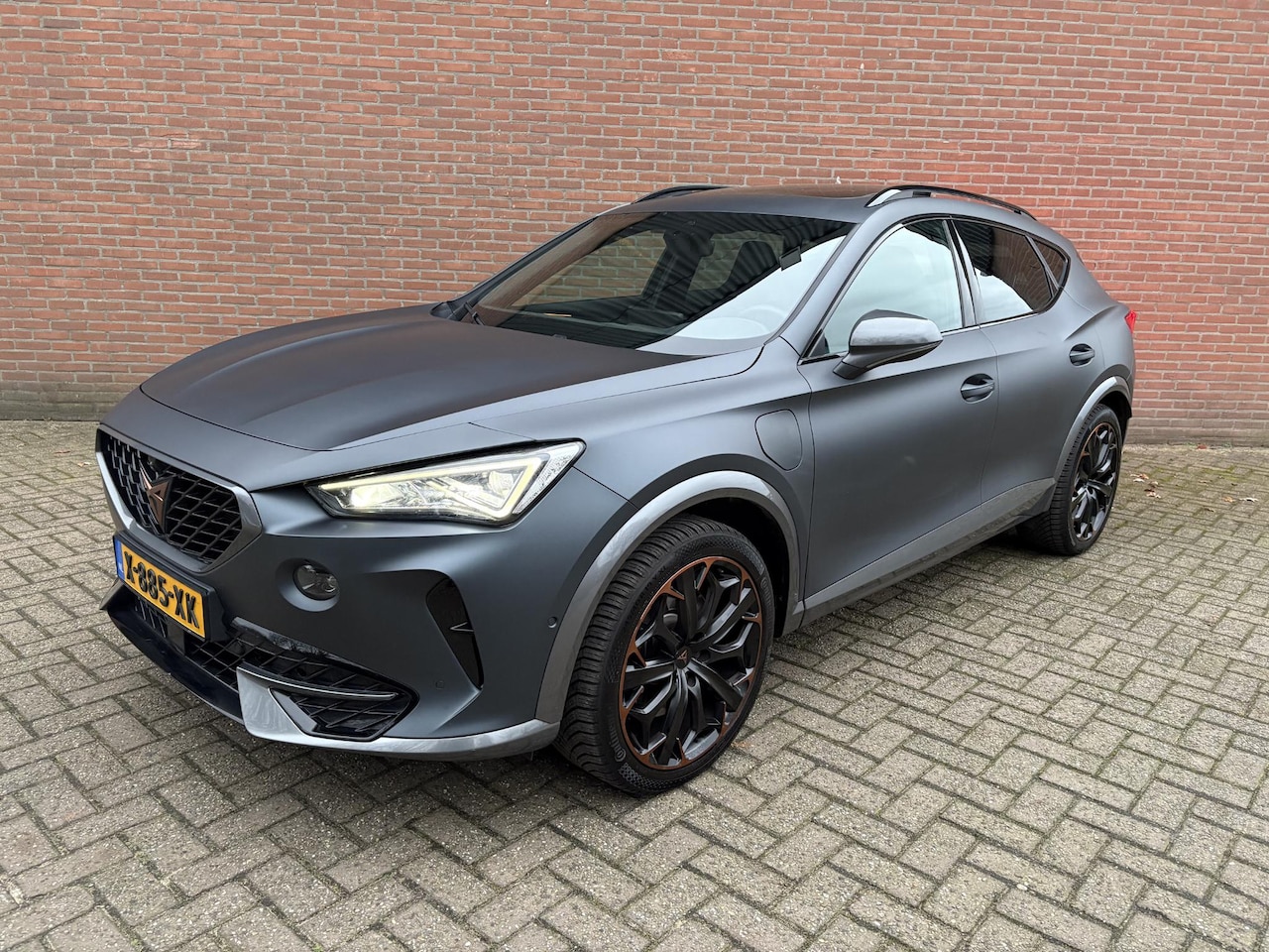 CUPRA Formentor - 1.4 e-Hybrid VZ Copper Edition Panoramadak - AutoWereld.nl