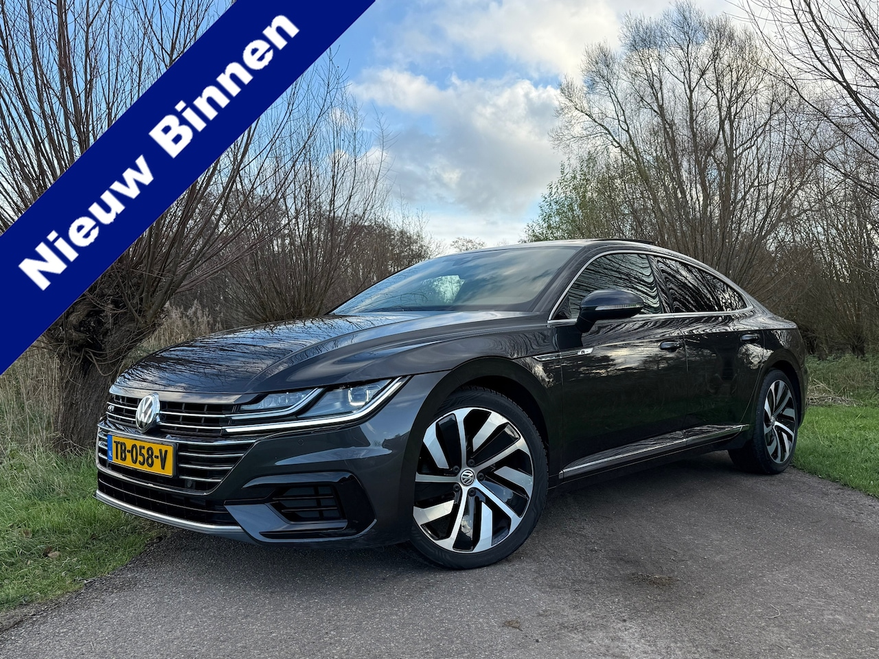 Volkswagen Arteon - 2.0 TDI Business R Automaat / Panoramadak / Dynaudio / BSD / Apple CarPlay/Android Auto / - AutoWereld.nl