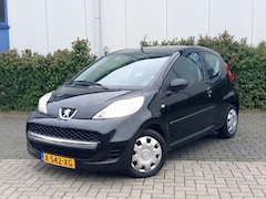 Peugeot 107 - 1.0 12V 68PK 3D XR Airco/Toerenteller