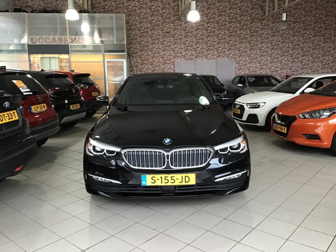 BMW 5-serie - 530e iPerf High Exe - AutoWereld.nl