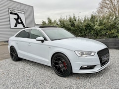 Audi A3 Limousine - 1.4 TFSI S-Line Panodak|Leer|Xenon|Cruis Wit