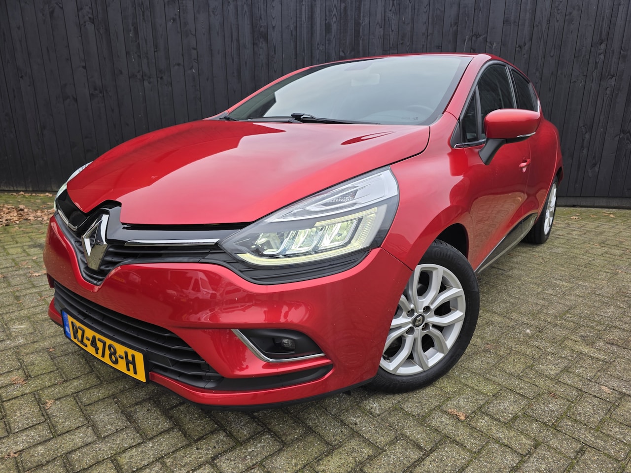 Renault Clio - 1.2 TCe Intens 1.2 TCe Intens - AutoWereld.nl
