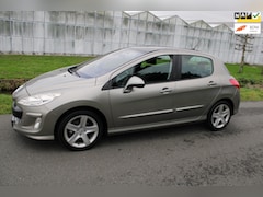 Peugeot 308 - 1.6 VTi Signature 5 Drs met Navigatie