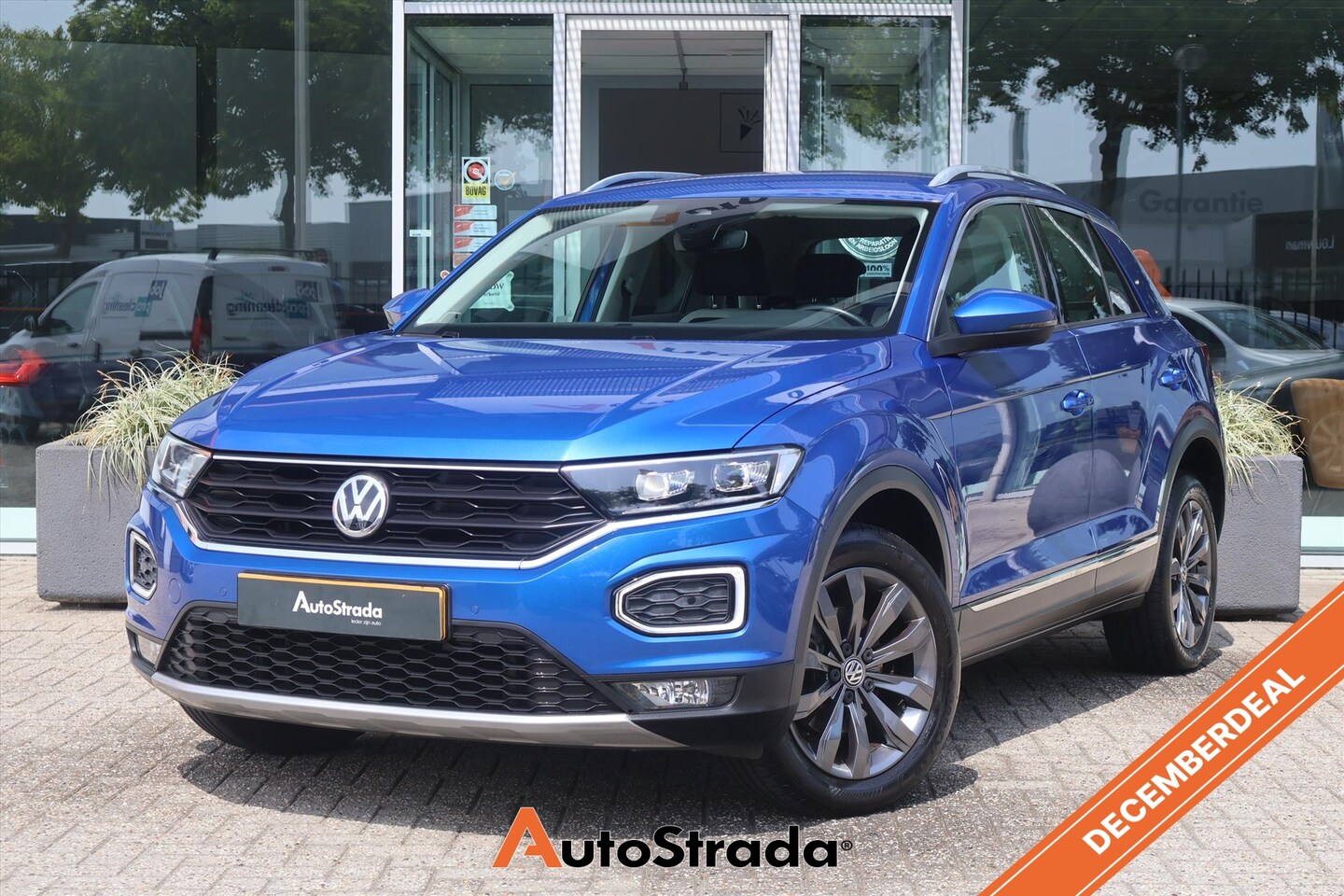 Volkswagen T-Roc - 1.5 Sport TSI 150pk | Virtual | LED | Camera | Beats | Climate | Adaptive | Carplay | Navi - AutoWereld.nl