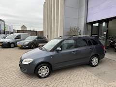 Skoda Fabia Combi - 1.6-16V Tour AIRCO CRUISE PDC INRUIL MOGELIJK