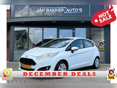 Ford Fiesta - 1.5 TDCi Style | navigatie | Bluetooth | PDC