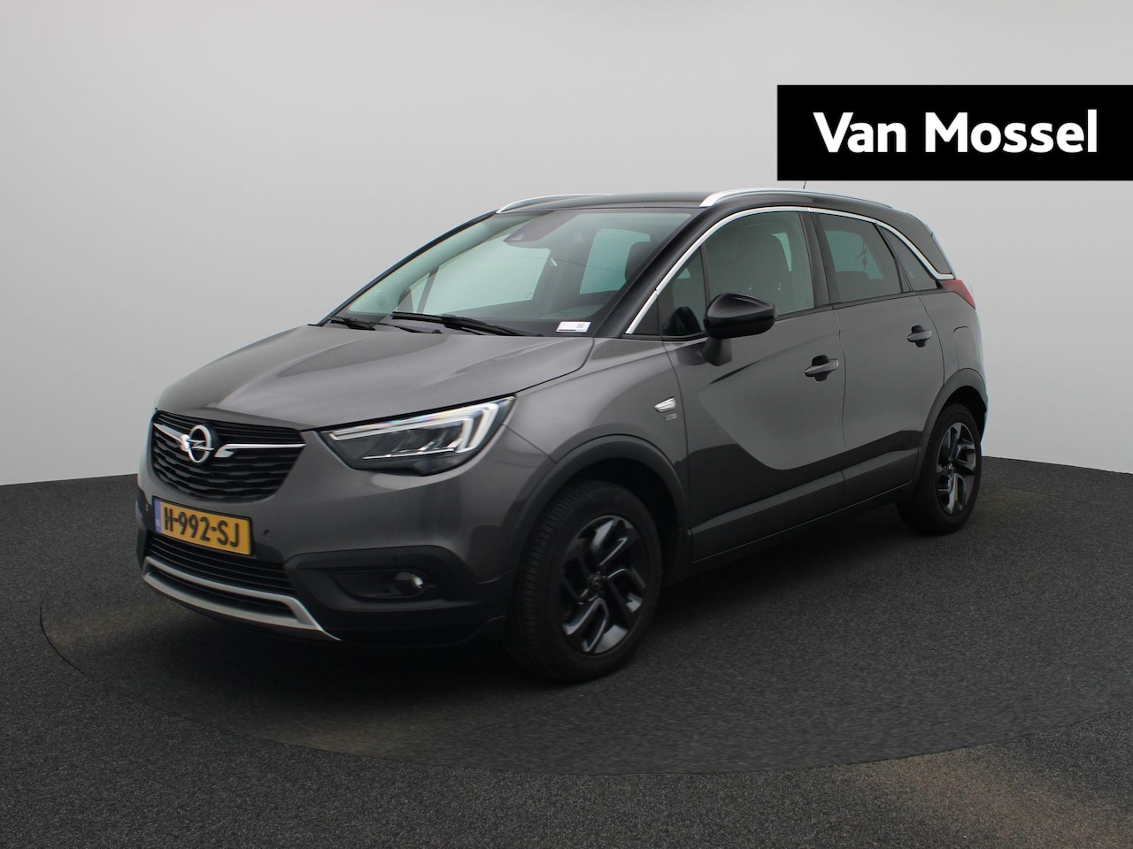 Opel Crossland X - 1.2 Turbo 120 Jaar Edition | Apple Carplay | Climate Control | Cruise Control | 360 camera - AutoWereld.nl