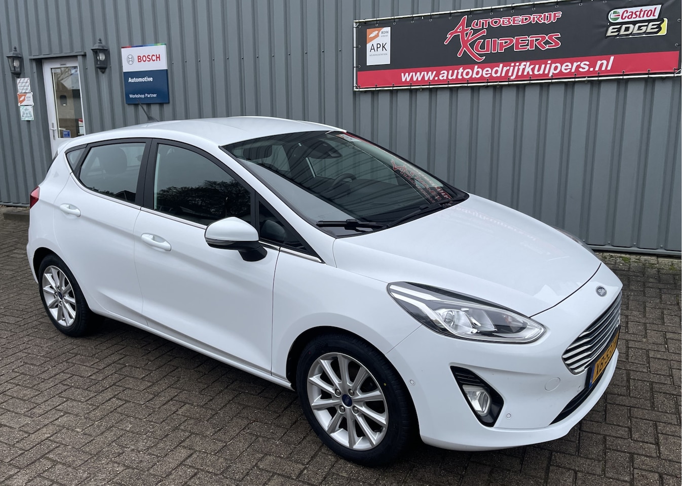 Ford Fiesta - 1.0 EcoBoost Titanium Navi.Clima.Cruise.Pdc.Camera.Lm.velgen - AutoWereld.nl