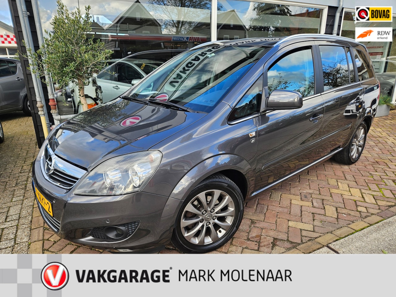 Opel Zafira - 1.8 111 years Edition 7 persoons,nette auto,trekhaak - AutoWereld.nl