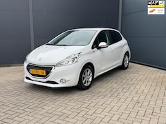 Peugeot 208 - 1.2 VTi Style / Trekhaak / Airco / Navi
