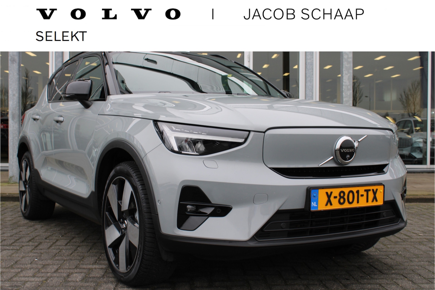 Volvo XC40 - Extended Range Ultimate 82 kWh | Schuif/kanteldak | BLIS | 360 Camera | Trekhaak | H&K Aud - AutoWereld.nl