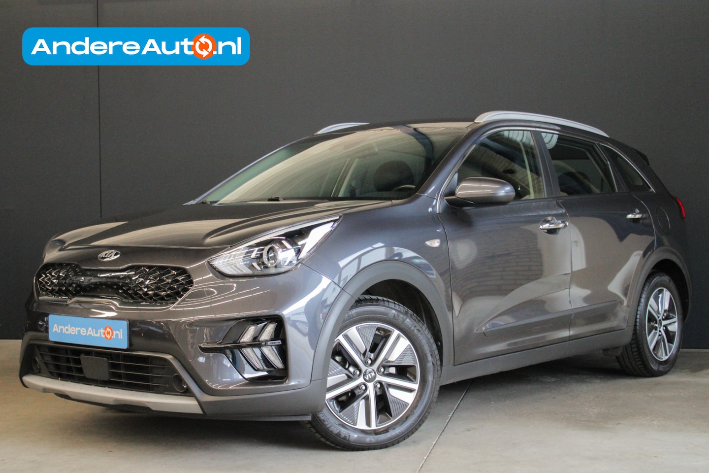 Kia Niro - 1.6 GDi Hybrid DynamicLine |trekhaak|stuurwielverwarming|parkeersensoren|navigatie|ACC| - AutoWereld.nl