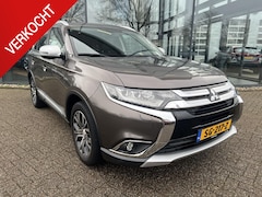 Mitsubishi Outlander - 2.0 Instyle | AUTOMAAT | TREKHAAK | 7 PERS | 1E EIGENAAR | LEDER | 360 CAMERA | VOORRUIT +