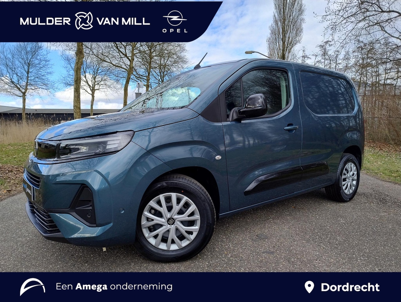 Opel Combo Electric - L1 50 kWh 136pk | 3-zits | Houten afwerking laadruimte | Trekhaak voorbereiding | Pakket L - AutoWereld.nl