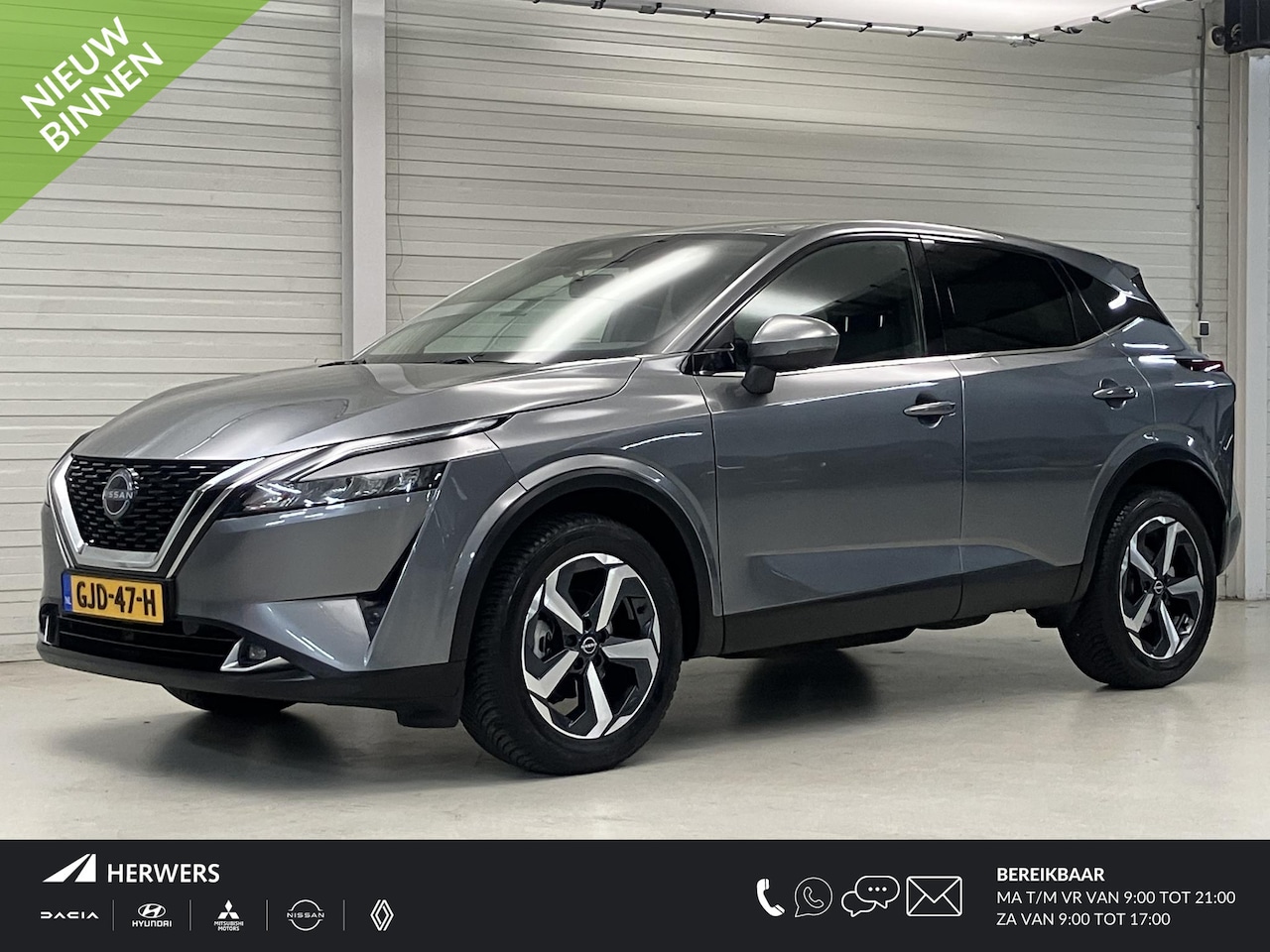 Nissan Qashqai - 1.3 MHEV Xtronic N-Connecta / Navigatie / Elektrische Kofferbak / 360 Graden Camera / Stoe - AutoWereld.nl