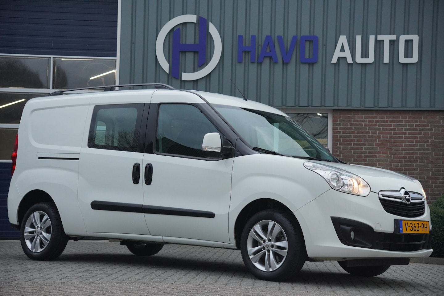 Opel Combo - Maxi 1.4 L2, AIRCO, TREKHAAK, INCL. BTW - AutoWereld.nl