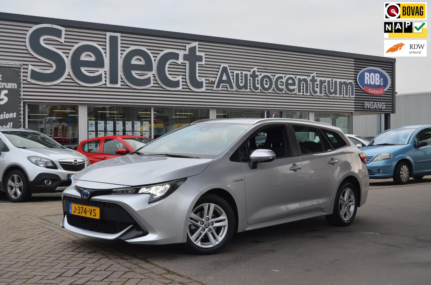 Toyota Corolla Touring Sports - 1.8 Hybrid Active| 59000 KM NAP|NLAUTO|APPLE CARPLY|NAVI|HYBRID| - AutoWereld.nl