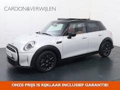MINI Cooper - 1.5 Business Edition | 136 PK | Panoramadak | Cruise control | Lederen bekleding | Navigat