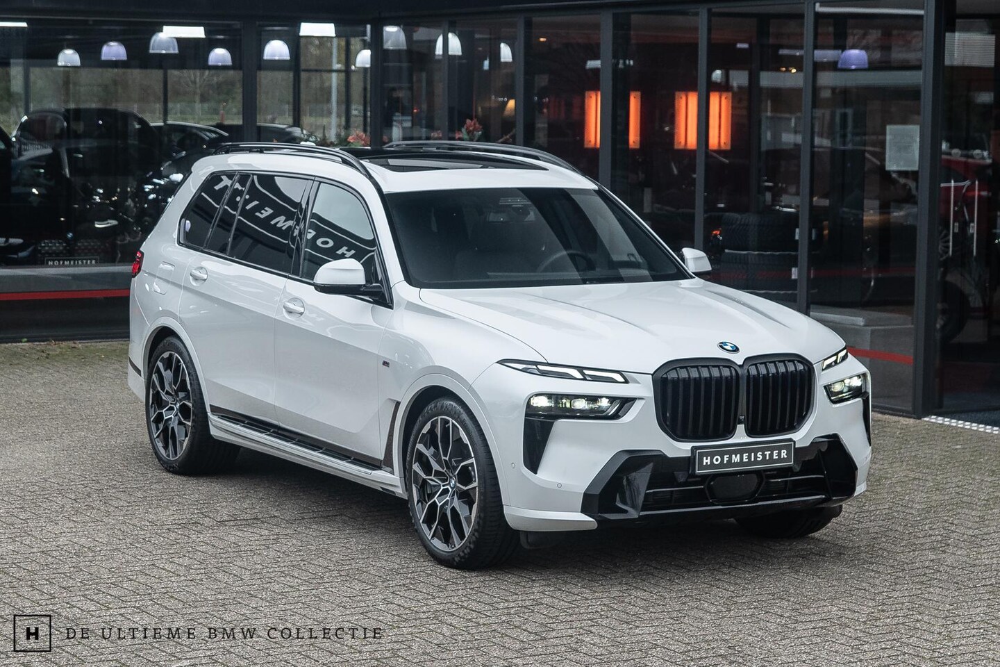 BMW X7 - xDrive40i 7p | Skylounge | Alcantara - AutoWereld.nl