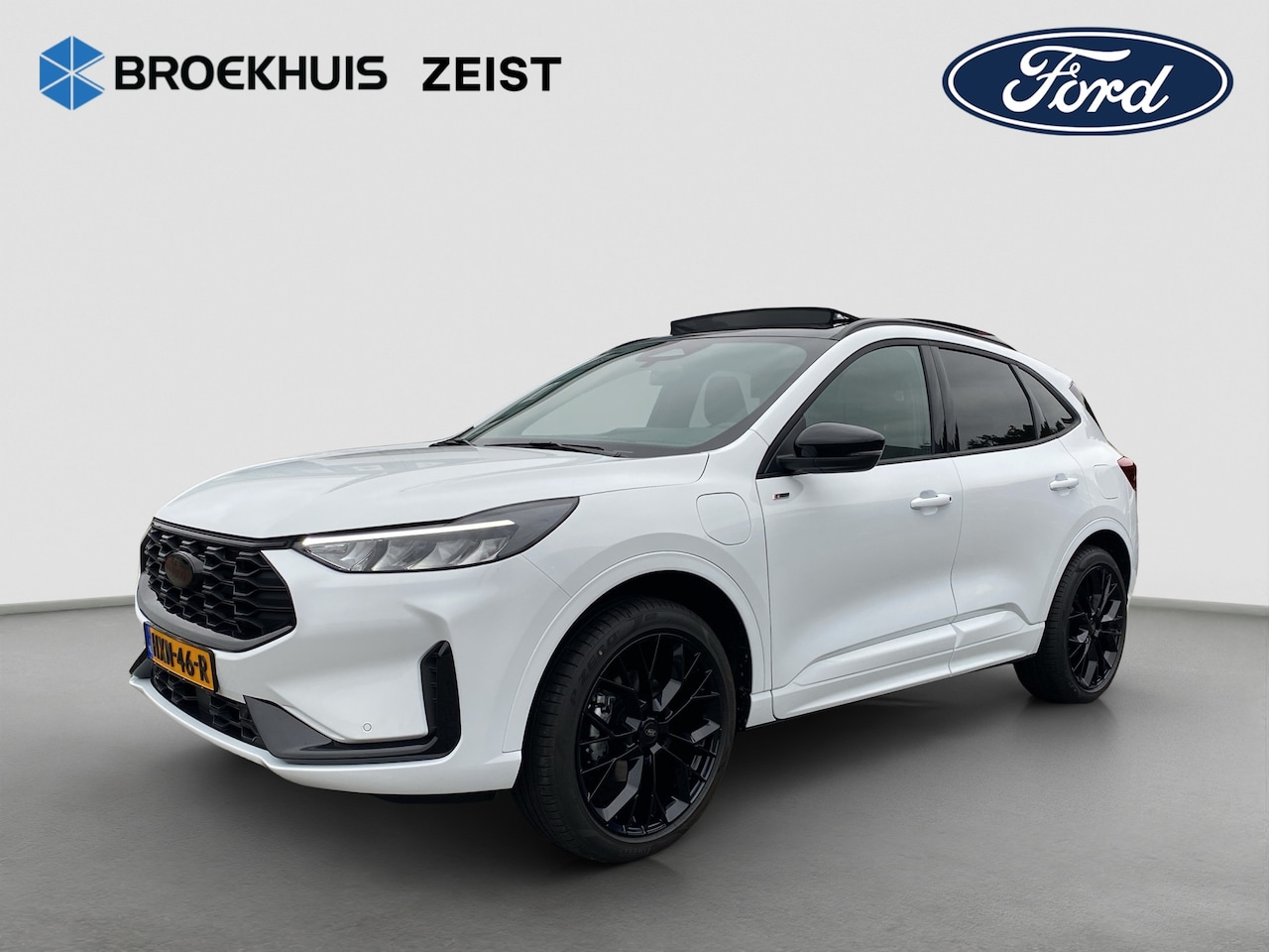Ford Kuga - 2.5 PHEV ST-Line | Achteruitrijcamera | Elektrisch glazen panorama-dak | Navigatiesysteem - AutoWereld.nl