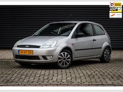 Ford Fiesta - 1.4-16V Trend | Org. NL | Eerste eig. | Airco | Metalic | Elektr. ramen | Trekhaak |