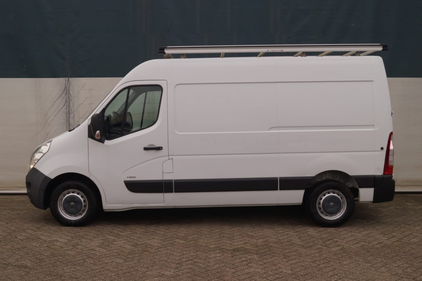 Opel Movano - 2.3 CDTI 136pk L2-H2 -AIRCO-TREKHAAK-IMPERIAAL- - AutoWereld.nl