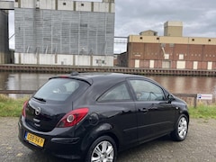 Opel Corsa - 1.2-16V Essentia Nieuwe+kettinng + oliebeurt