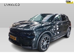Lynk & Co 01 - 1.5 261pk PHEV 7DCTH | Orig.NL | PanoramaDak | Camera | Carplay |