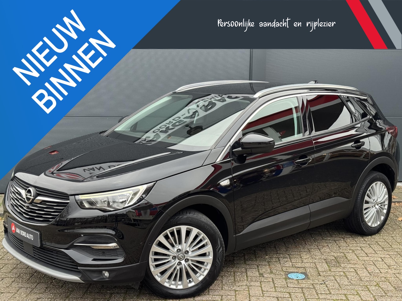 Opel Grandland X - 1.2 Turbo Innovation / 100 % Onderhoud / Trekhaak - AutoWereld.nl