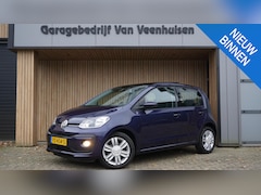 Volkswagen Up! - 1.0 75pk Automaat 5Drs High up Pano.Dak Clima Stoelverwarming 15inch LM *NL auto* 68196km