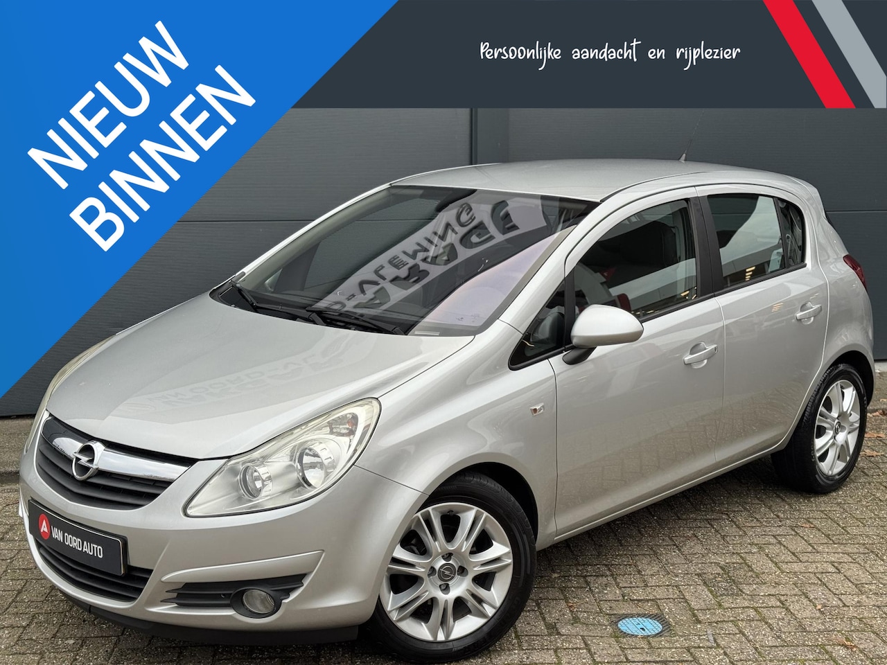 Opel Corsa - 1.4-16V Cosmo / 100 % Onderhoud / Geen Import - AutoWereld.nl