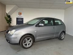 Volkswagen Polo - 1.4-16V Athene Airco, LMV, Cruise control