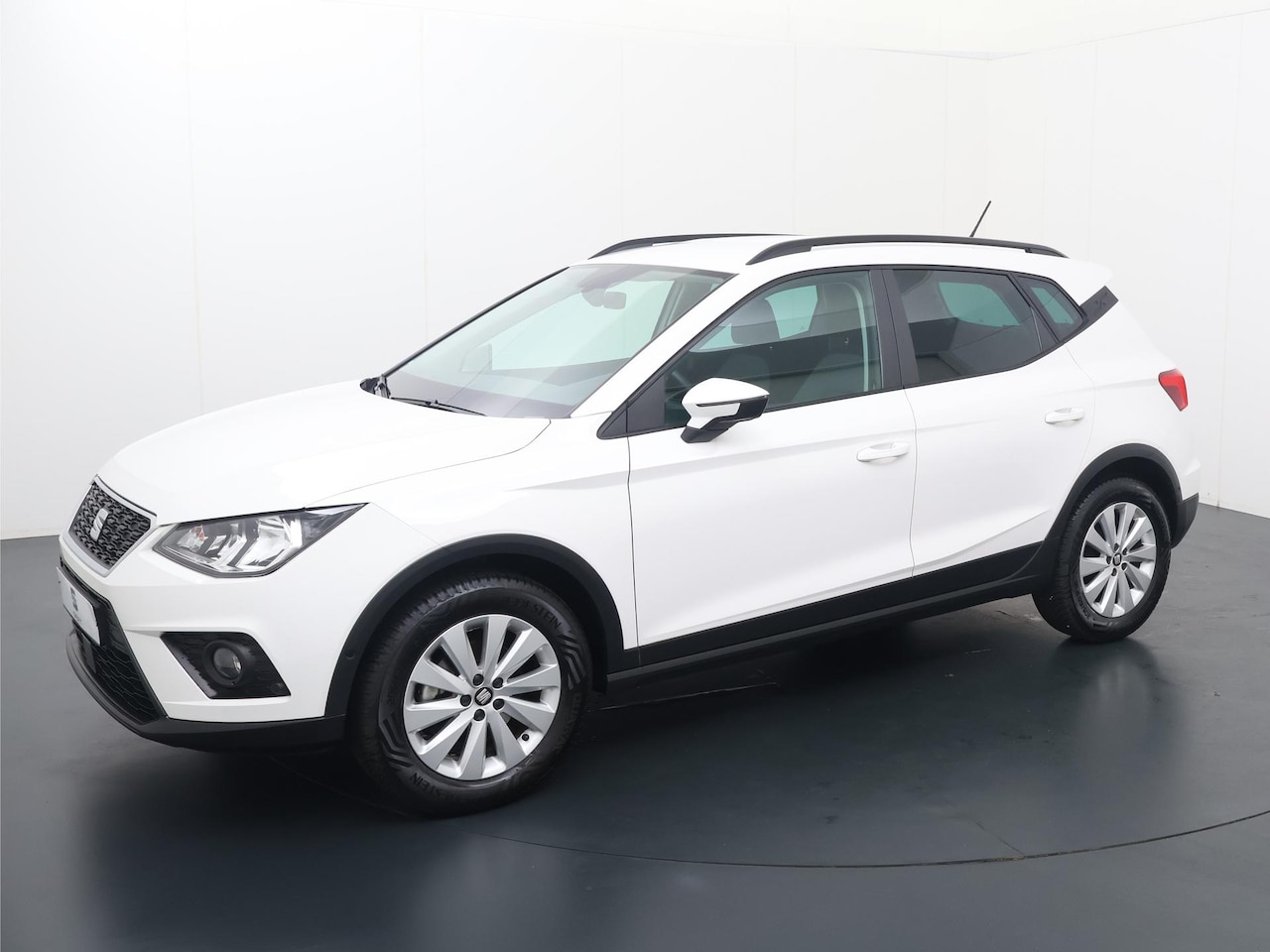 SEAT Arona - 1.0 TSI Style Business Intense | 95 PK | Multifunctioneel stuurwiel | Adaptive Cruisecontr - AutoWereld.nl