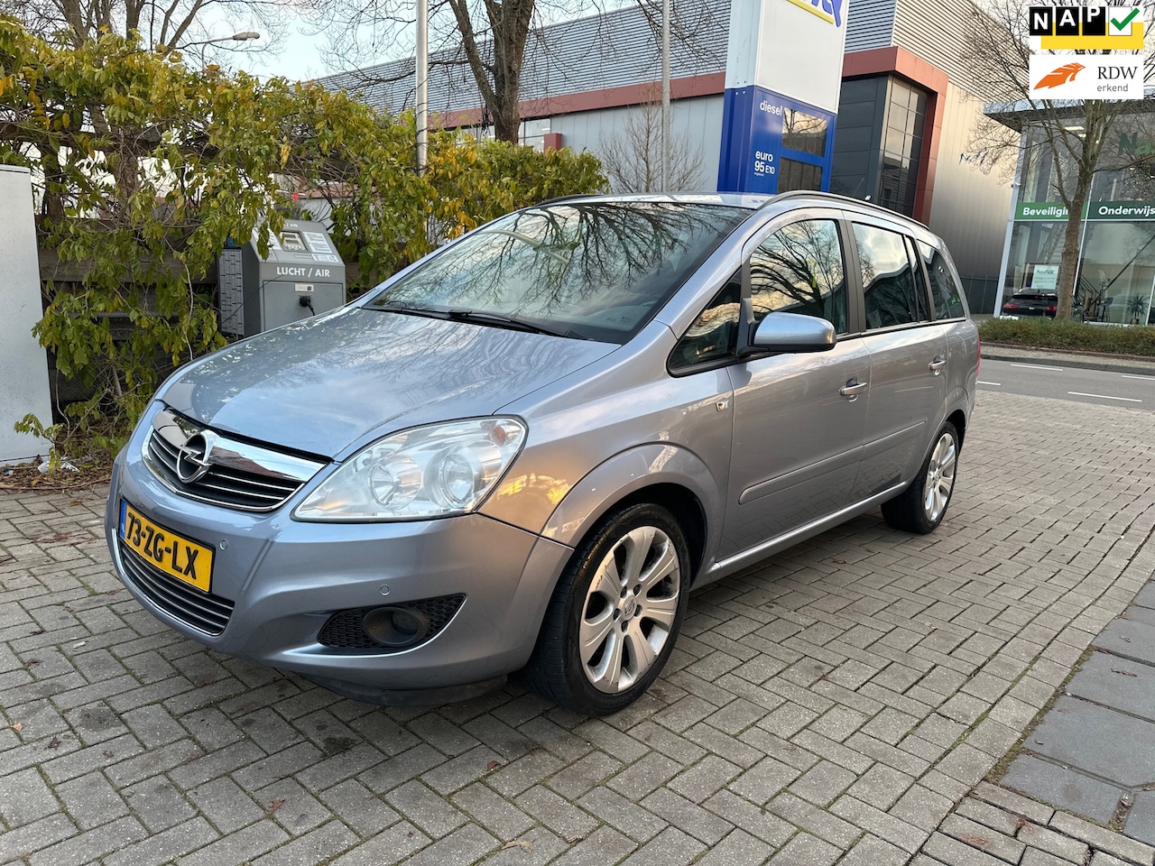 Opel Zafira - 2.2 Temptation Full Automaat en met maar 100000 dkm op teller - AutoWereld.nl