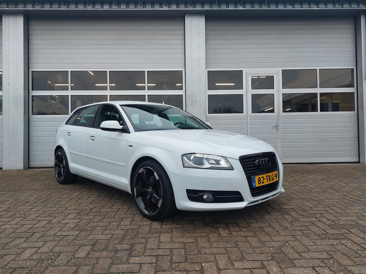 Audi A3 Sportback - 1.2TFSI 77KW SB | S-line - AutoWereld.nl