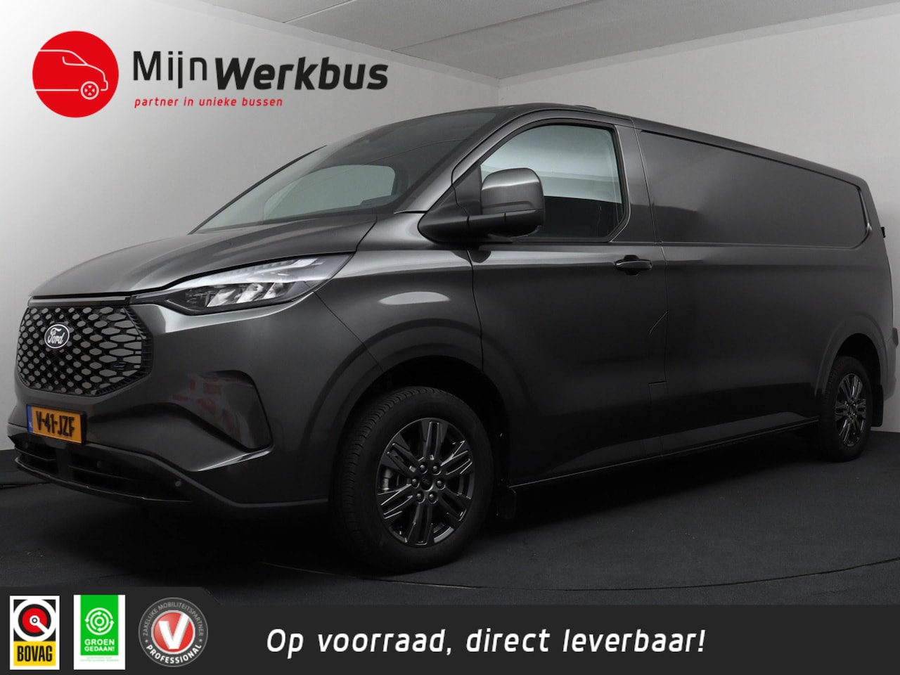 Ford E-Transit Cust. - 320 L2H1 Limited 65 kWh | ACC | LED | Camera | 2300kg Trekgewicht! - AutoWereld.nl