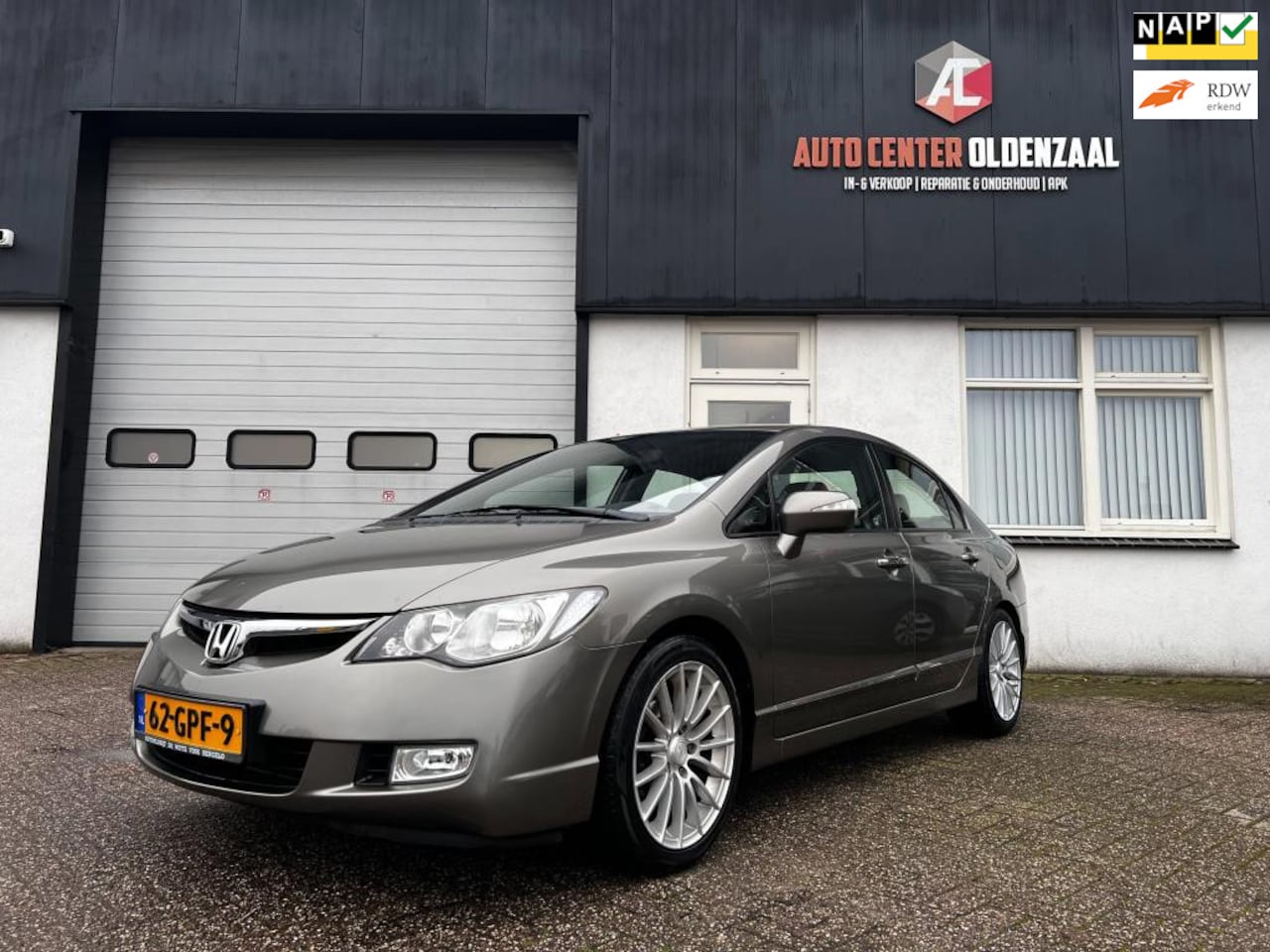 Honda Civic - 1.3 Hybrid|Airco|PDC - AutoWereld.nl
