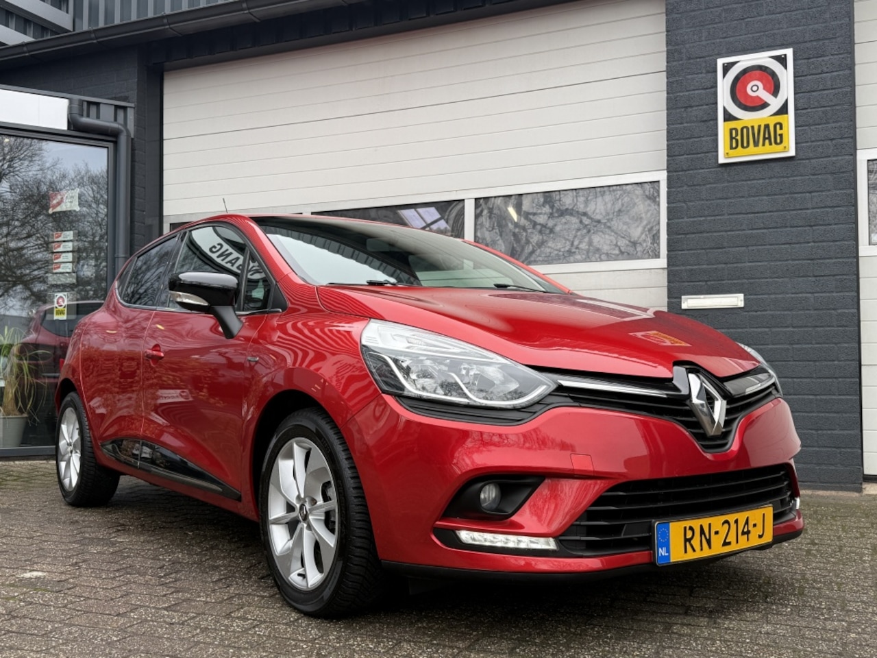 Renault Clio - 0.9 TCe Limited 0.9 TCe Limited - AutoWereld.nl
