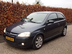 Opel Corsa - 1.2-16V Essentia NWE APK AIRCO