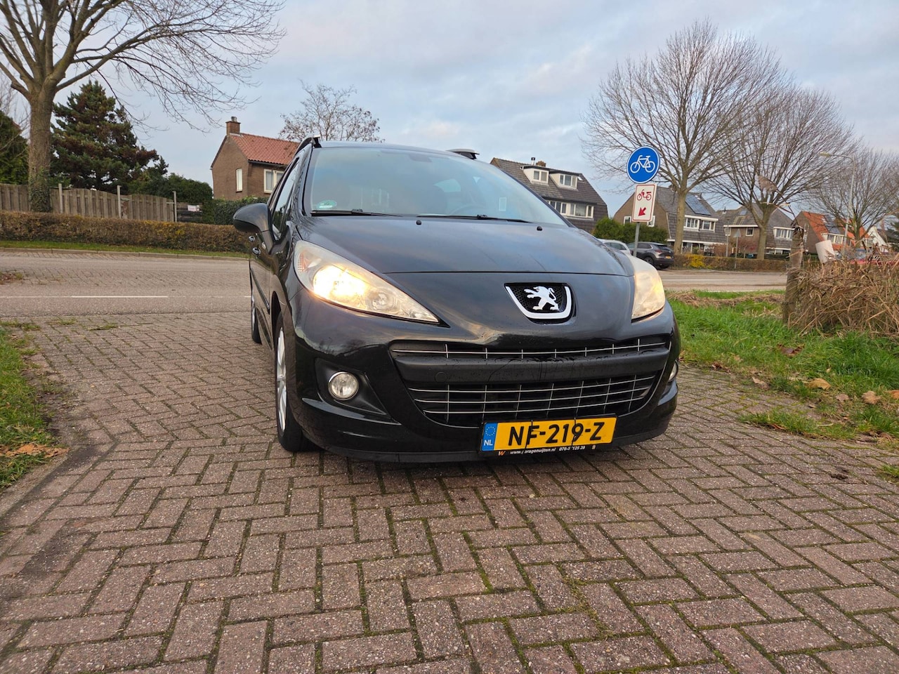 Peugeot 207 - 1.4 VTi 16V 95pk Access - AutoWereld.nl